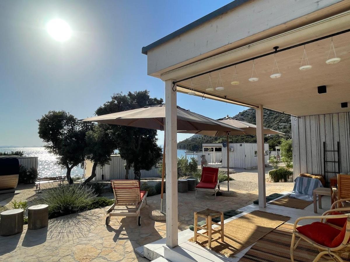 Buqez Eco Resort - Beachfront 20 & House 42 Drage Exterior foto